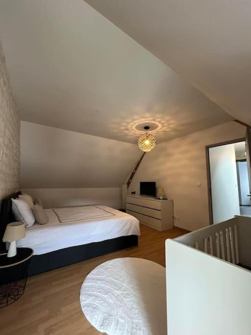 Charmante Maison De Bourg Cosy Acces Wifi Sepmes Exterior foto