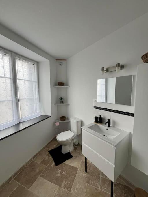 Charmante Maison De Bourg Cosy Acces Wifi Sepmes Exterior foto